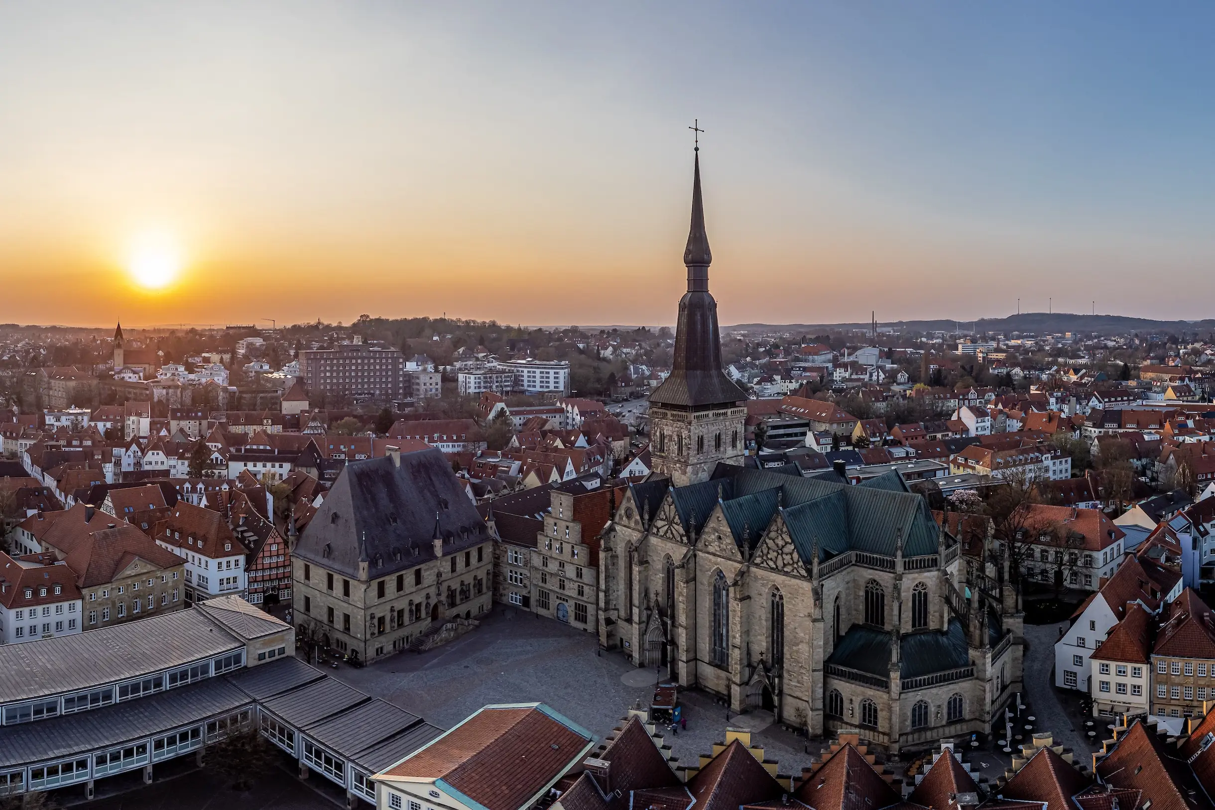 Ansicht der Stadt Osnabrück im Zentrum von oben
